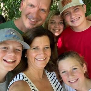 Meet your Posher, Brittany